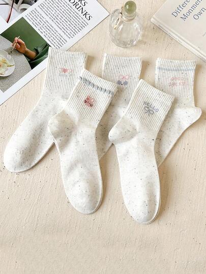 3双装女士休闲中筒袜，优雅印花图案，舒适百搭，适合日常穿着，可搭配正装，四季皆宜。