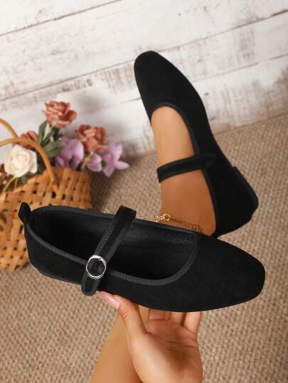Women's Minimalist All-Match Round Toe One-Buckle Strap Flats, Super Soft And Comfortable Sole For Long-Wearing, Suede Material With Fine Texture And Retro Elegant Vibe, Breathable Lining, Classic Nude Color Versatile And Timeless, Suitable For Commuting, Shopping, And Matching Various Styles Of Loafers.