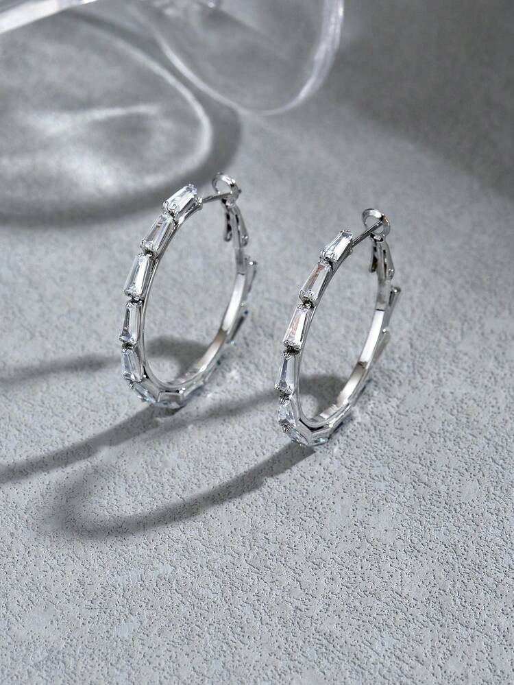 一对奢华夸张锆石耳环，时尚优雅百搭的珠宝，适合派对、宴会、婚礼和商务聚会等场合佩戴。 - 鋯石耳圈 - 查看 10