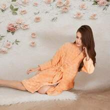 1 Piece Women's Puff Velvet Sleeved Bathrobe For All Seasons, Thick And Soft, Absorbent, Loose, Multi-Color Simple Design Bathrobe, Bathroom Supplies Homeware Holiday Gift, Suitable For Home Pool Travel Bathroom Beach - Multicolor - View 4