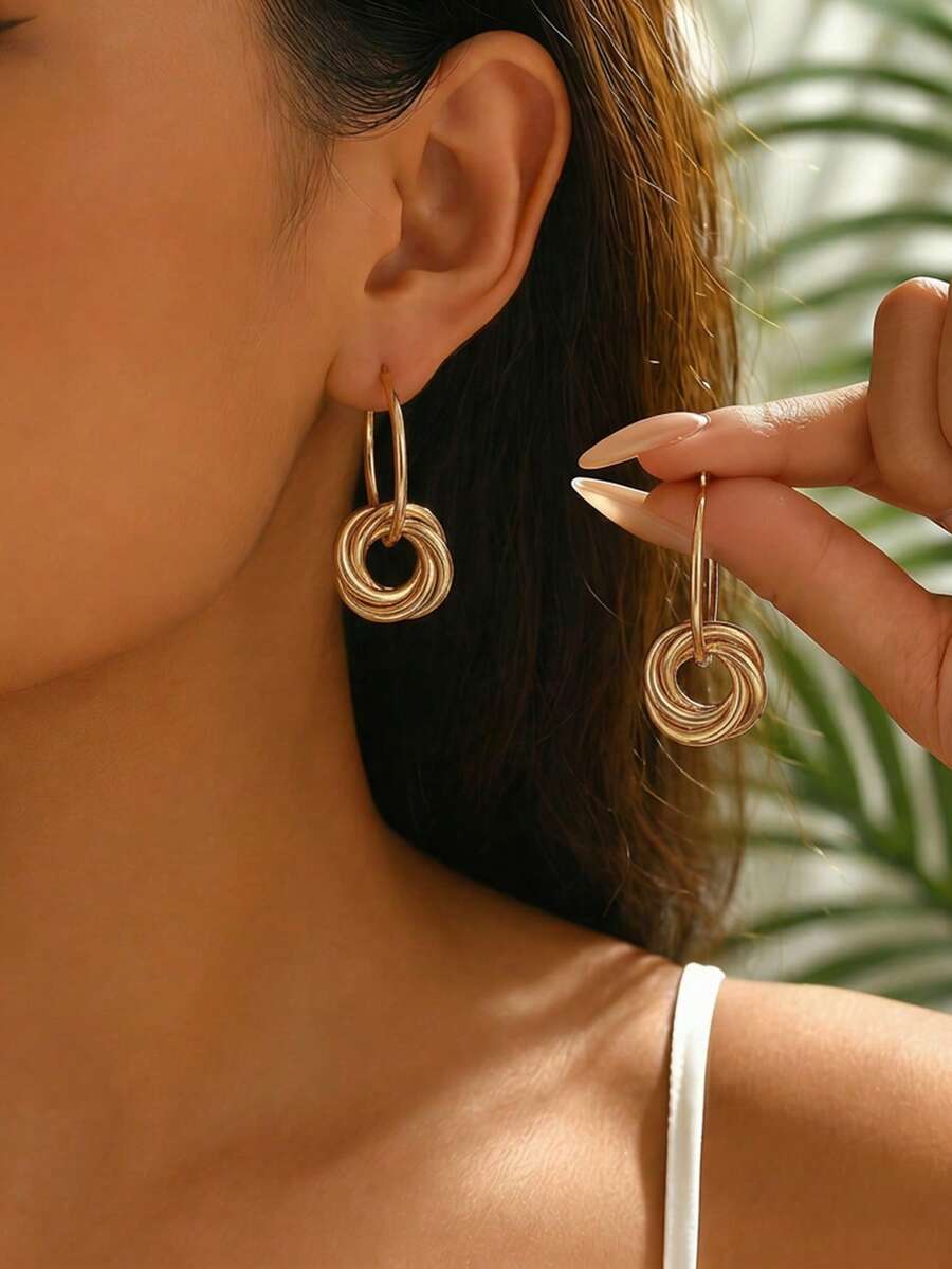 1对新款创意极简时尚优雅几何丝带造型不对称吊坠耳环，适合日常佩戴和外出场合。 - 金黃色 - 查看 1