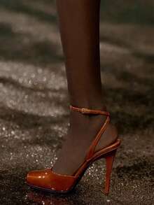 露趾高跟鞋，T台时尚，与宋佳同款，方头系带优雅女士凉鞋 - 棕色 - 查看 2