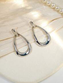 1 par de pendientes de gota de agua hueca de diseño elegante y minimalista de alta gama, versátiles, adecuados para uso diario, festivales y fiestas de mujeres - Plateado - Ver 3