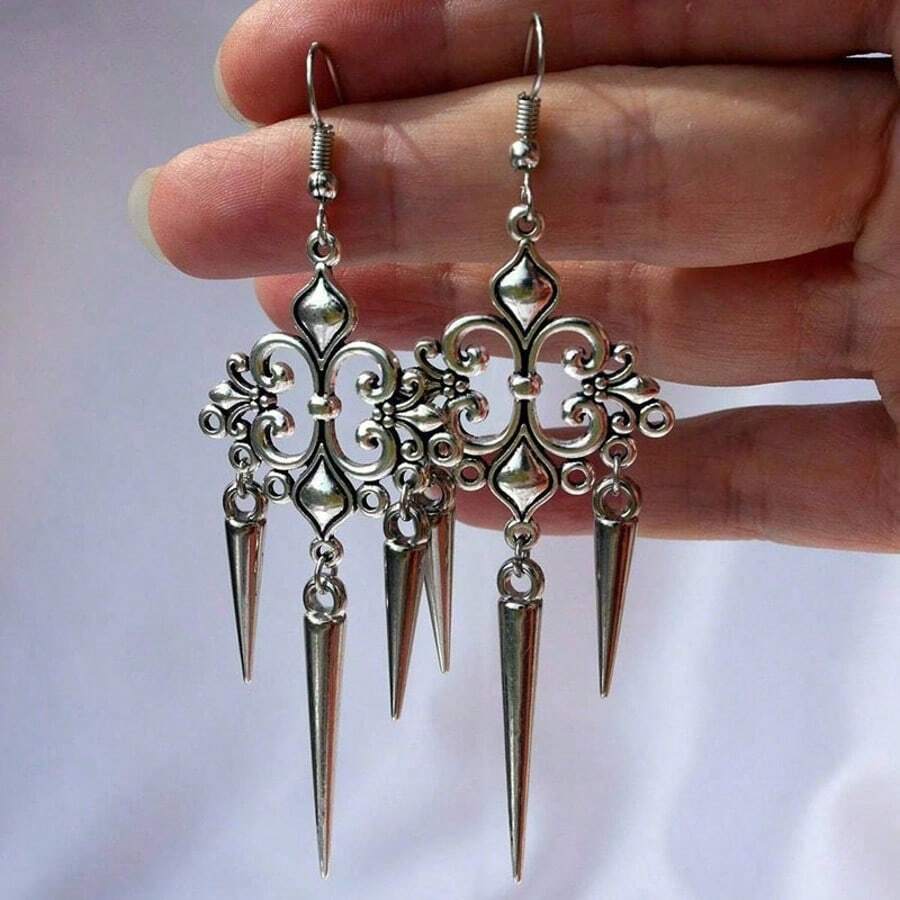 A Pair Of Fashionable New Gothic Tassel Earrings For Women, And Simple Earrings Suitable For Wearing At Parties - Bạc - Xem 1