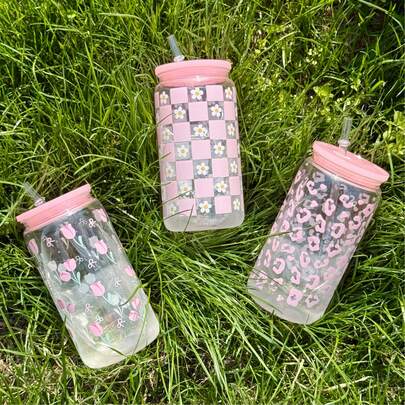 HILAKE 16oz Leopard, Tulip & Floral Print Plastic Water Bottle, Tumbler With Lid, Cup Brush & Straw – Lightweight, Durable Travel Cup For Summer Hydration, Perfect For Picnic, Camping, Parties, Gifts, Birthdays, Iced Coffee, Juice, Slushies, Back To School