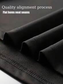 Heated Rivalry Ilya Rozanov & Shane Hollander Standing Black & White Harajuku Streetwear Men Gifts For Men Men-Clothing Gifts Men Man Clothes Man Clothing Men Gift Girl Clothes Anime Clothes Men's Summer Top Female Clothing Man Clothes 100% Cotton 1PC 180g - 黑色 - 查看 3