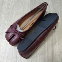 2026 New Model I Split-Toe Shoes Women, New Pleated Flat Shallow Bow Ballet Pigtoe Shoes, Elegant Women's Shoes - 酒紅(蝴蝶結)-2 - 查看 1