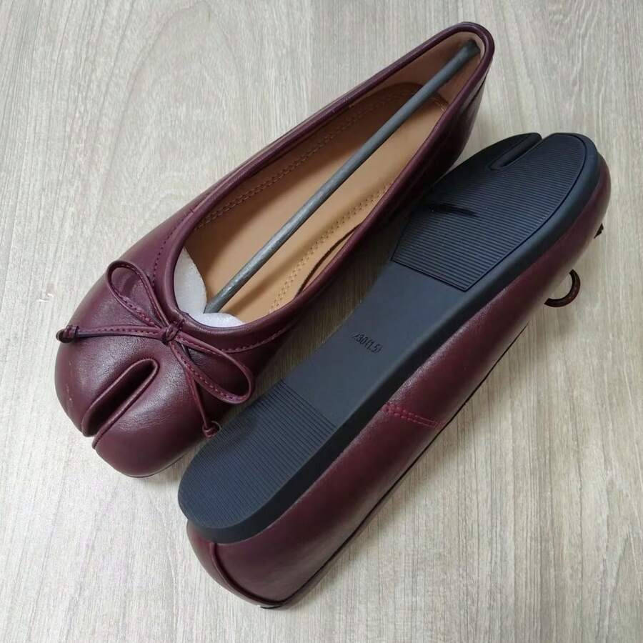 2026 New Model I Split-Toe Shoes Women, New Pleated Flat Shallow Bow Ballet Pigtoe Shoes, Elegant Women's Shoes - 酒紅(蝴蝶結)-2 - 查看 1