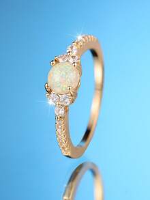 1 chiếc nhẫn mạ vàng sang trọng, hình tròn, đính đá giả ngọc opal trắng và đá cubic zirconia, thích hợp cho đám cưới, tiệc tùng, đeo hàng ngày và mọi mùa. - Vàng - Xem 2