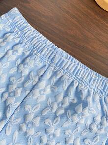 Bộ đồ thường ngày dễ thương cho bé gái, áo không tay vải jacquard màu xanh dương có họa tiết phối cùng quần short màu xanh navy viền ren trắng, bộ 2 món. - Màu xanh lam - Xem 7