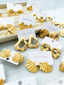 20pcs Gold Stainless Steel Earring Set, Geometric Flower/Heart/Shell Designs, 18K Gold-Plated Hypoallergenic Minimalist Fashion Earrings, Comfortable And Versatile, Perfect For Women's Daily Wear Or As An Ideal Gift - Multicolor - View 2