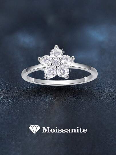 1 pezzo Anello in argento 925 di lusso con 0,6 carati, 3,0 mm x 5 pezzi di moissanite a forma di fiore, adatto per uso quotidiano, pendolarismo, feste, vacanze, compleanni, San Valentino, Festa della Mamma, anniversari di matrimonio, Natale, regalo di gioielleria per donne