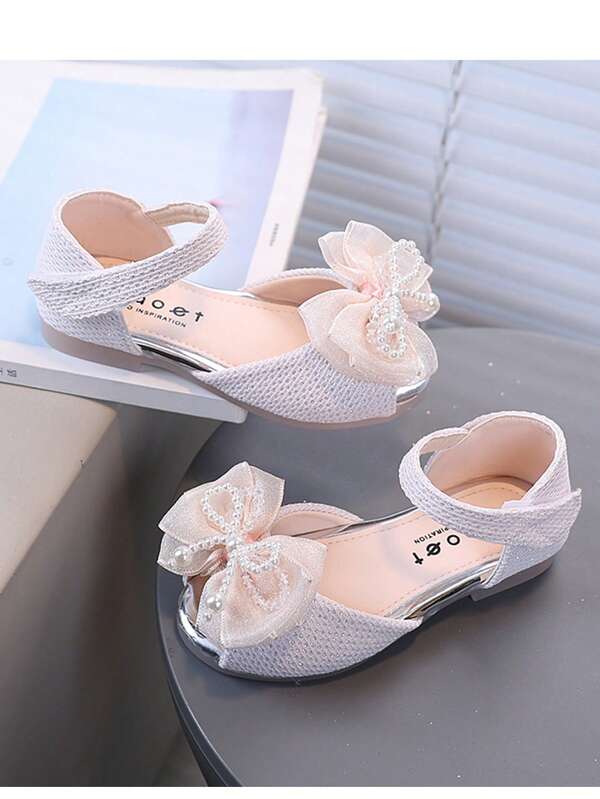 2026 Nouvelles sandales style princesse pour filles, tongs enfants mode été avec nœud papillon et décoration de perles