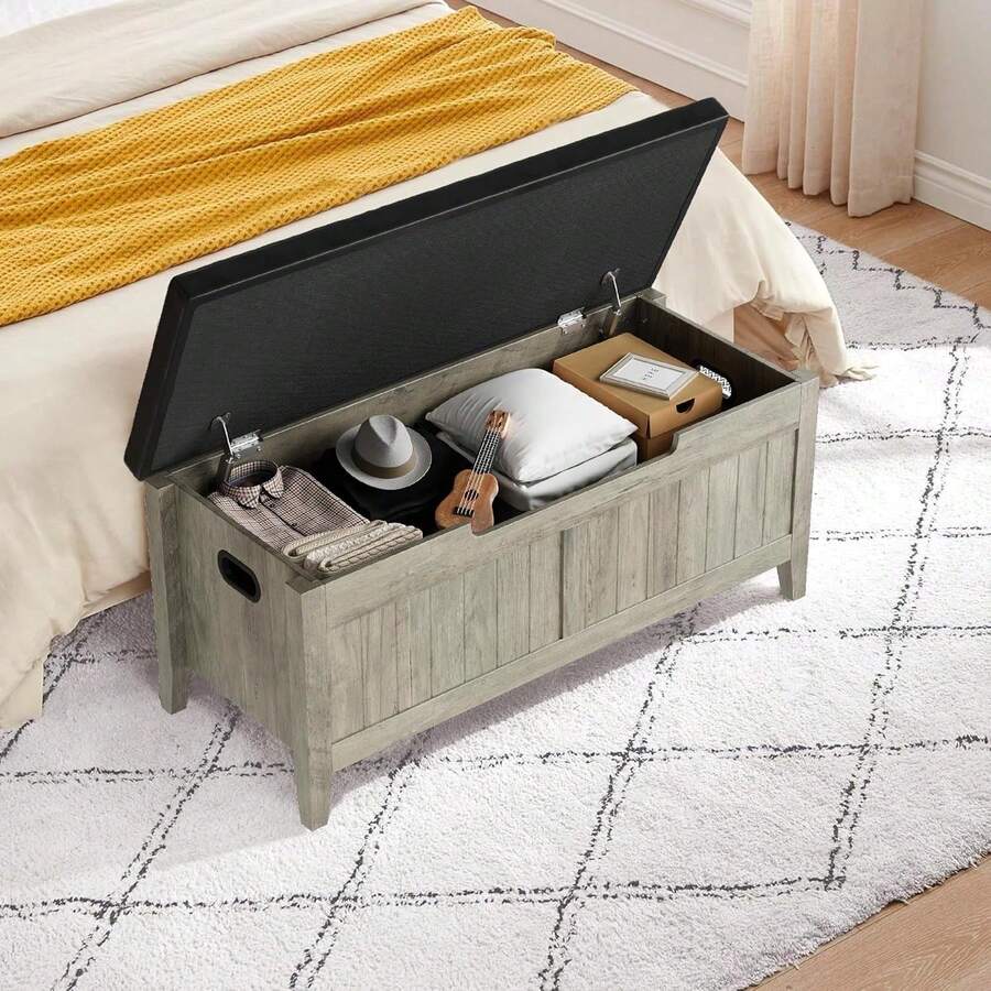 Banco de almacenamiento con cojín, caja de almacenamiento de madera de 39,4" con 2 bisagras de , bancos de zapatos de entrada con Flip-Top, maletero grande para sala de estar, dormitorio, fácil montaje - Gris - Ver 1