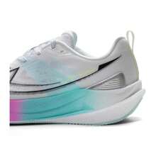 XTEP Giày chạy bộ nam 2000km thế hệ thứ 5, giày chạy bộ ngoài trời nhẹ, êm ái, màu trắng cổ điển/xanh trong suốt/đen. - Trắng cổ điển/Xanh lam trong suốt/Đen - Xem 8