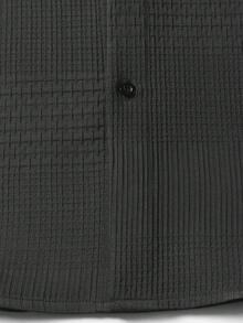 男士衬衫一件，黑色竖条纹纹理衬衫领，短袖，透气舒适，可机洗/干洗，休闲简约风，适合日常/度假穿着。 - 黑色 - 查看 6