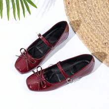 新款蝴蝶结方头平底玛丽珍鞋，复古法式风格，女士款 - 酒紅色 - 查看 12