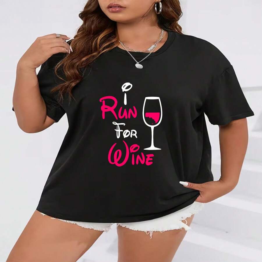 I Run For Wine Humor Funny For Wine & Running Lover  Top Plus Size T-Shirt For Women, Crew Neck T-Shirt Oversized,Graphic Tee Casual Loose Fit Top, Soft Cotton Blend Breathable Stretch Fabric, Layering Essential Dressy Casual For Curvy Ladies Multiple Sizes Available 1X-5X Perfect Mother's Day Gift Proud Mom Life Tee,Soccer Fan Shirt,Team Spirit Jersey Game Day Outfit Happy Mother's Day,America's 250th Anniversary: ​​Independence Day,Soccer Championship Season Curvy Queen Style Confidence Boost Outfit Oversized Streetwear Brand,Family Gift For Mom Uplifting Present For Friends,Summer Festival Essential Weekend Brunch Casual - 黑色 - 查看 1