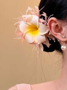 4个女士清新花朵流苏沙滩风发夹，适合日常、居家、学校、海滩、工作、派对、节日、生日、返校、新年、情人节、母亲节、圣诞节、婚礼、音乐节、毕业典礼、春季、夏季、秋季、冬季、开斋节等场合佩戴。 - 彩色 - 查看 4