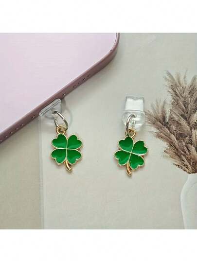 1个幸运四叶草手机防尘盖 - 绿色四叶草设计，适用于和Type-C接口，充电数据端口防尘盖，可爱节日手机配件，ABS材质，情人节礼物