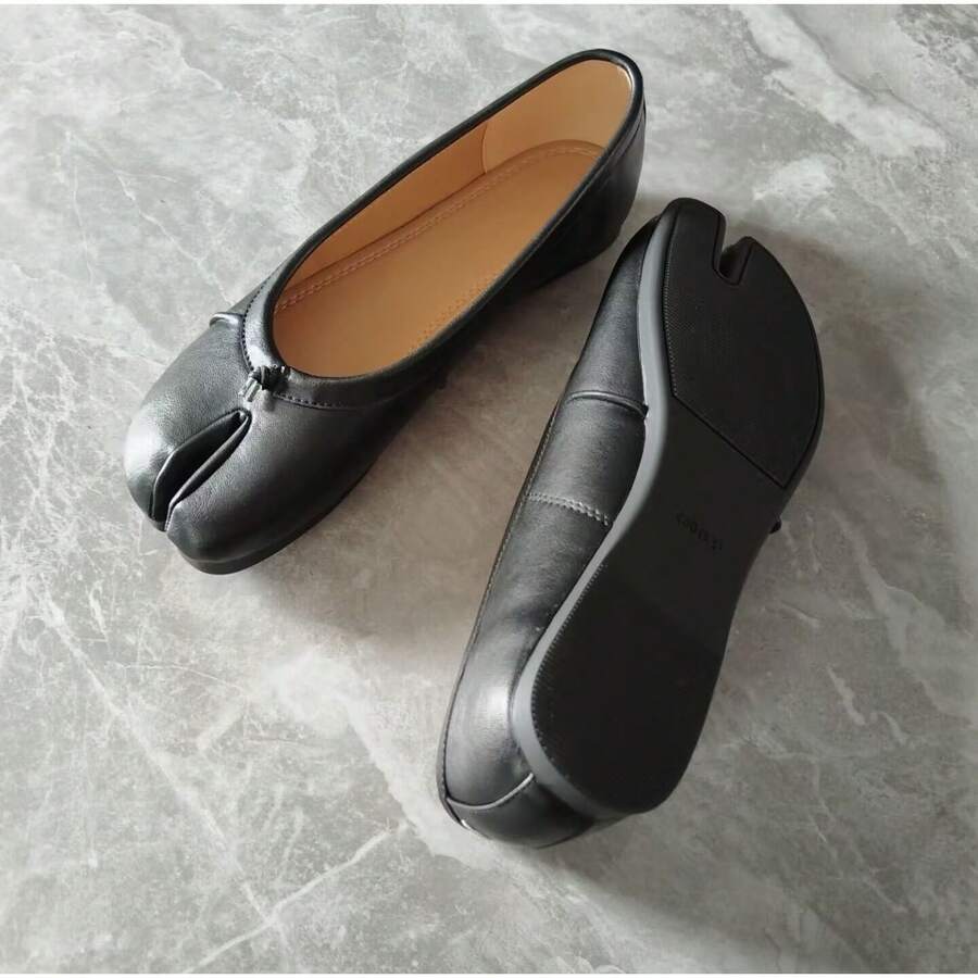2026 New Model I Split-Toe Shoes Women, New Pleated Flat Shallow Bow Ballet Pigtoe Shoes, Elegant Women's Shoes - 黑色(褶皺) - 查看 1