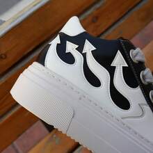 Platform Mixed Color Unisex Shoes Fashion Increase Runway Sport Casual Trainers Red Fire Sewing Outdoor Sneakers Tennis Female Skateboard Shoes - 黑與白 - 查看 10