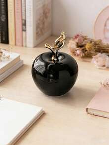 Un adorno con forma de manzana negra, elaborado con un estilo creativo y lujoso, adecuado para fiestas, escritorios, oficinas, decoración del hogar y como un regalo perfecto para cumpleaños o graduación. - Múltiples estilos - Ver 5