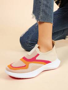 Lightweight Breathable Knitted Mesh Women Shoes, Slip-On Soft Bottom Casual Shoes, Student Daily Commute Versatile Sneakers, Non-Fatiguing Mother Shoes - Coffee Brown - View 5