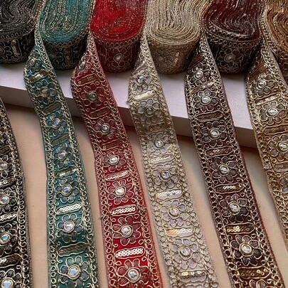 36英寸/1.77英寸宽波西米亚风金色刺绣蕾丝，复古花卉金色丝线丝带，手工装饰材料，缝纫工艺DIY装饰饰边