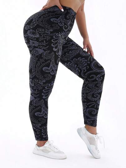 大码女士轻薄黑色印花打底裤，休闲欧美风户外运动健身裤，简约柔软舒适弹力修身长裤，春夏款