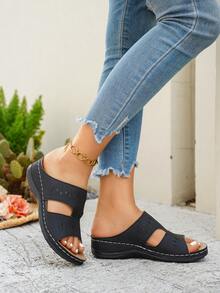 女士坡跟凉鞋，时尚鞋履 - 黑色 - 查看 7