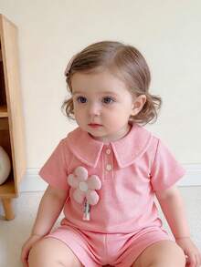Baby Girls' Summer Waffle Knit Set, Including: Short Sleeve Top With Ruffled Collar, Floral Decor & Buttons; Matching Shorts; Soft & Breathable Waffle Fabric; Elevated With Intricate 3D Decorations; Suitable For Casual Outings And Light Social Occasions In Summer; Comfortable And Easy To Wear & Style - Pink - View 4