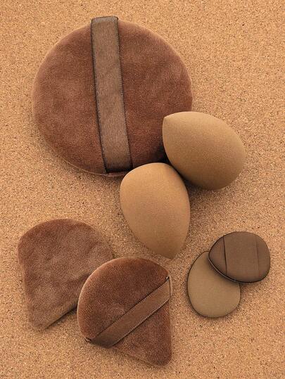 7PCS Makeup Tools Set Including:2PCS Makeup Sponges+2PCS Triangle Powder Puffs+2PCS Mini Air Cushion Powder Puffs+1pc Circular Powder Puffs