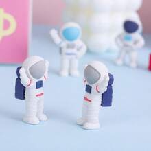 4pcs Creative Astronaut Shaped Erasers - Random Style - Clean Smudge-Free Student Stationery, Prize Decor - Multicolor - View 6