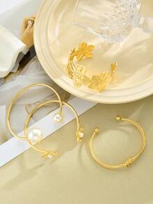 5pcs/4pcs/2pcs Vintage Elegant Fashion High-Quality Maximalist Bracelets Set, Geometric Asymmetric Line Crossed Wrapped Faux Pearl Floral Bow Metal Hammered Design Wide Bangle Twisted Thin Circle Bracelet Cuff Suit For Women, Exaggerated American Hip-Hop Luxury Personalized Charms Stacking Gold Yellow Bangle, Suitable For Summer Beach Party Music Festival Date Gift Daily Commute Jewelry Matching - Yellow Gold - View 6