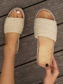 New Thick-Sole Sandals For Women, Summer Fashion Vacation Style, Casual Beach Daily Wear - Beige - View 2