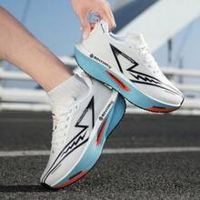 Giày chạy bộ unisex màu trắng và xanh phối hợp chất liệu carbon, giày thể thao lưới thoáng khí, nhẹ, chống trượt, bền bỉ. - Ryan Blue - Xem 2