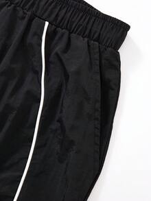 Men's Fashionable Black Woven Shorts, Suitable For Spring/Summer Daily Wear, Running And Sports Competitions. Striped Capri Inseam, Paired With Minimalist Elastic Drawstring For A Streetwear Style. - Black - View 4
