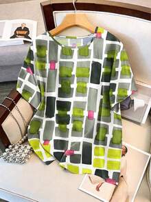 Bohemian Style Casual Plus Size Women's Round Neck Short Sleeve T-Shirt, Multicolor Patchwork, Random Print Design, Suitable For Spring And Summer - Green - View 2