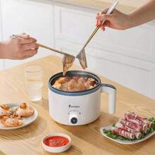 Tiny Panda 1,8L Olla eléctrica multifunción, adecuada para 1-3 personas. Diseñada con revestimiento antiadherente, con funciones de freír, hervir, freír en profundidad y cocinar al vapor. Herramienta de cocina, producto de promoción de verano. - Tipo de Enchufe A Japonés (100V) - Ver 9