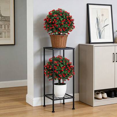 1/2 cây bụi thường xanh có hoa đỏ, cây giả hình cầu cao 23,6 inch (khoảng 60cm) dùng trang trí sân vườn, hiên nhà, bồn hoa cửa sổ và trong nhà, trang trí quanh năm, không cần bảo dưỡng, dễ lắp đặt.