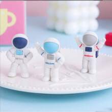 4pcs Creative Astronaut Shaped Erasers - Random Style - Clean Smudge-Free Student Stationery, Prize Decor - Multicolor - View 8