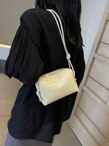 Túi đựng máy ảnh dệt dập nổi mới, túi đeo vai đa năng thời trang, túi đeo chéo nhẹ chuyên dụng, túi đựng máy ảnh có dây đeo thắt nút. - Màu be - Xem 4