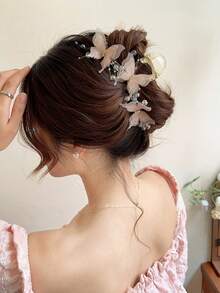 Lightweight Sheer Butterfly Beaded Hair Claw Clip, Atmospheric Spring/Summer Hair Accessory - Pink - View 3