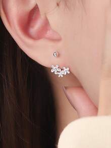 1 Pair Delicate Plum Blossom Screw-On Flower Earrings, Sweet 3-Flower Design Suitable For Women's Daily Wear - Silver - View 3