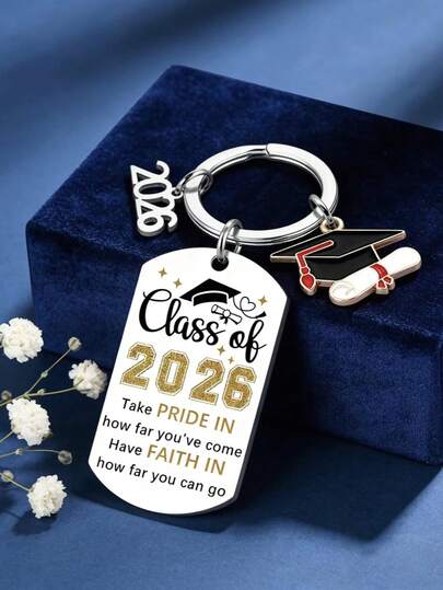2026 Graduation Gift For Him, 2026 Graduate Keychain, University College Middle School Senior Master Commemorative Item