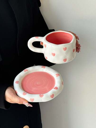 1 pieza Juego de taza de café y platillo de cerámica con corazón rosa, taza con corazón rosa pintado a mano estilo Ins, platillo a juego, regalo perfecto de cumpleaños u ocasión especial, cerámica para uso doméstico, taza divertida para él
