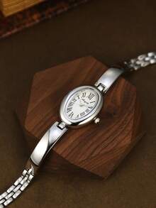 Silver Oval Women's Quartz Watch Is Fashionable And Exquisite Suitable For Daily Matching With Birthday/Graduation Gifts And Gatherings ﻿ - Silver - View 3