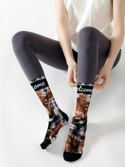 1 Pair Women's Mid-Calf Socks, Denim Plaid Cow Pattern Versatile Socks, 360 Degree Printed, Comfortable Soft, Suitable For Daily Casual, Sports, Couples, Hiphop Street, Parties, Gifts, All Seasons, Suitable For All Occasions And Festivals