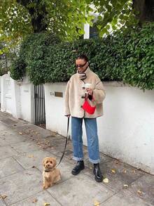 女士常规版型夹克，前襟纽扣设计，立领，优雅百搭，适合通勤和休闲穿着，秋冬季款 - 杏色 - 查看 3